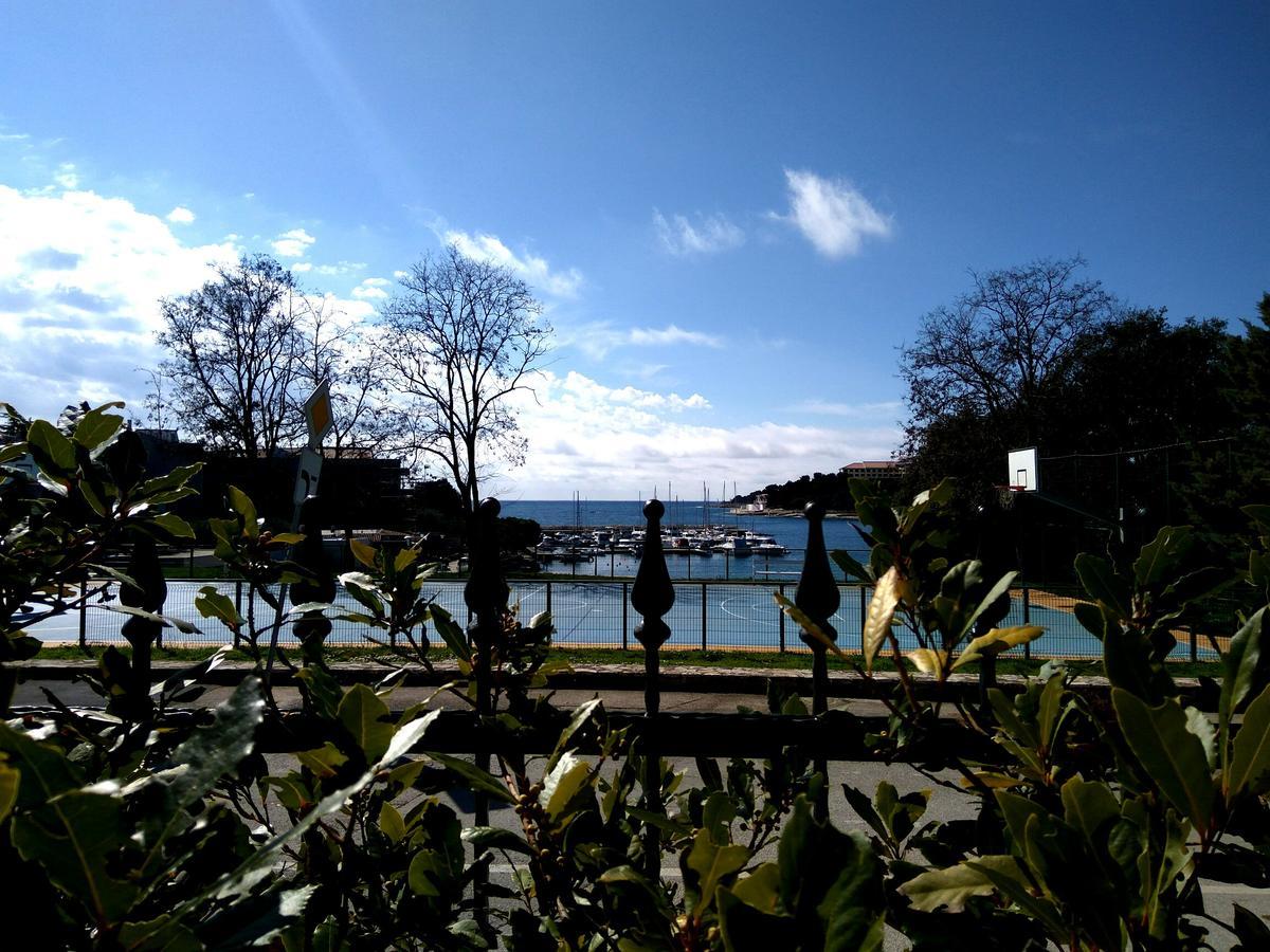 Aparthotel Viola Pjescana Uvala Exterior foto